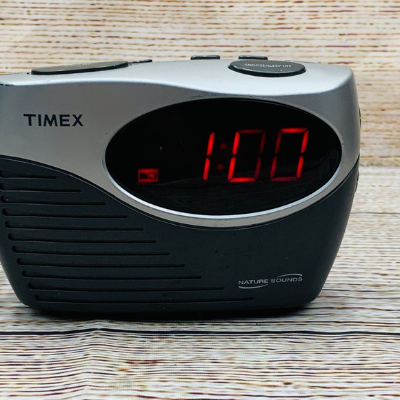 Timex‎ T-130S Nature Sounds Alarm Clock Wake to Bell Cathedral Chimes - Picture 1 of 7